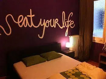 Hostal Albergue Buba House Barcelona