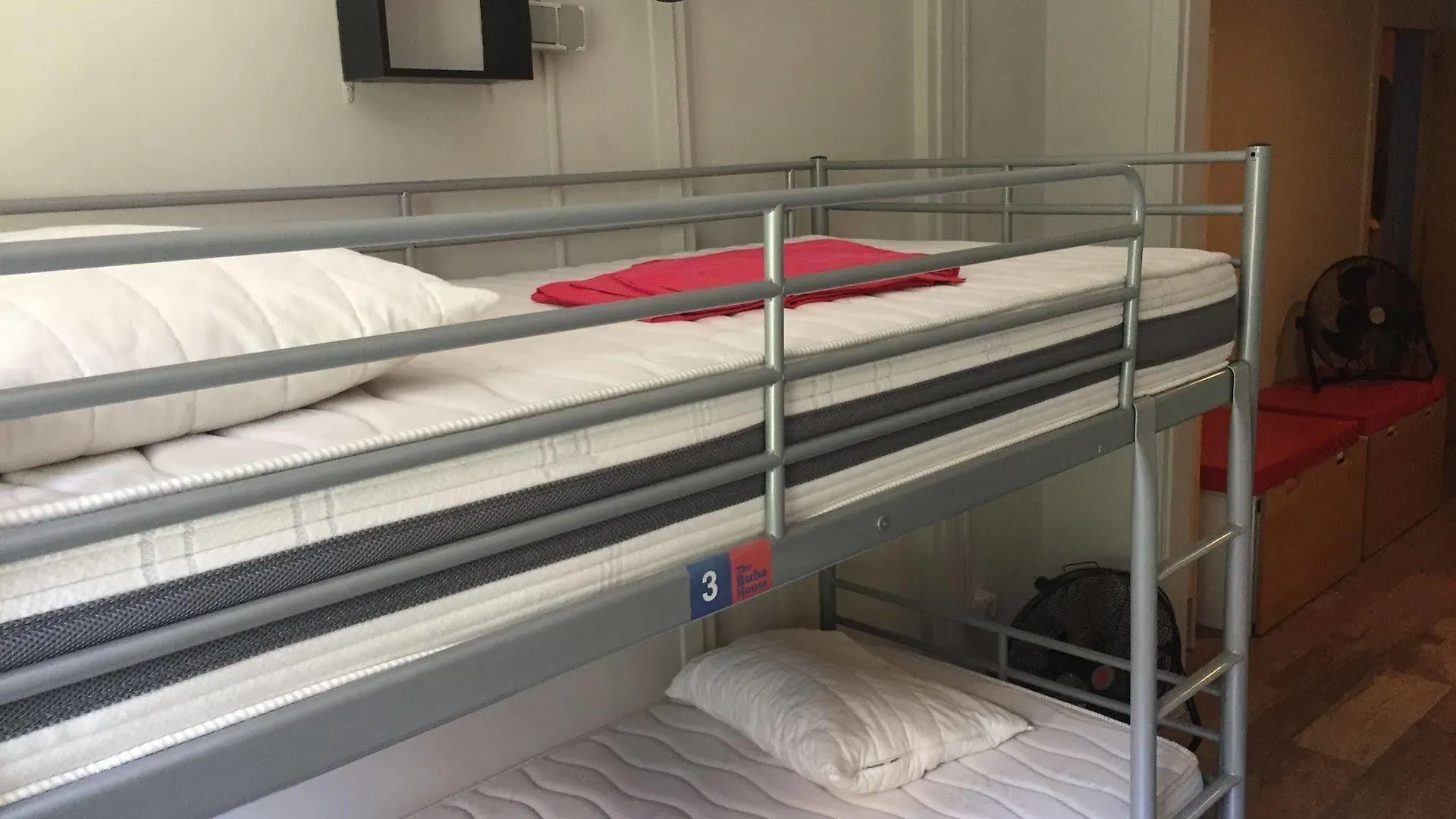Buba House Hostel Barcelona 0*,  Spain